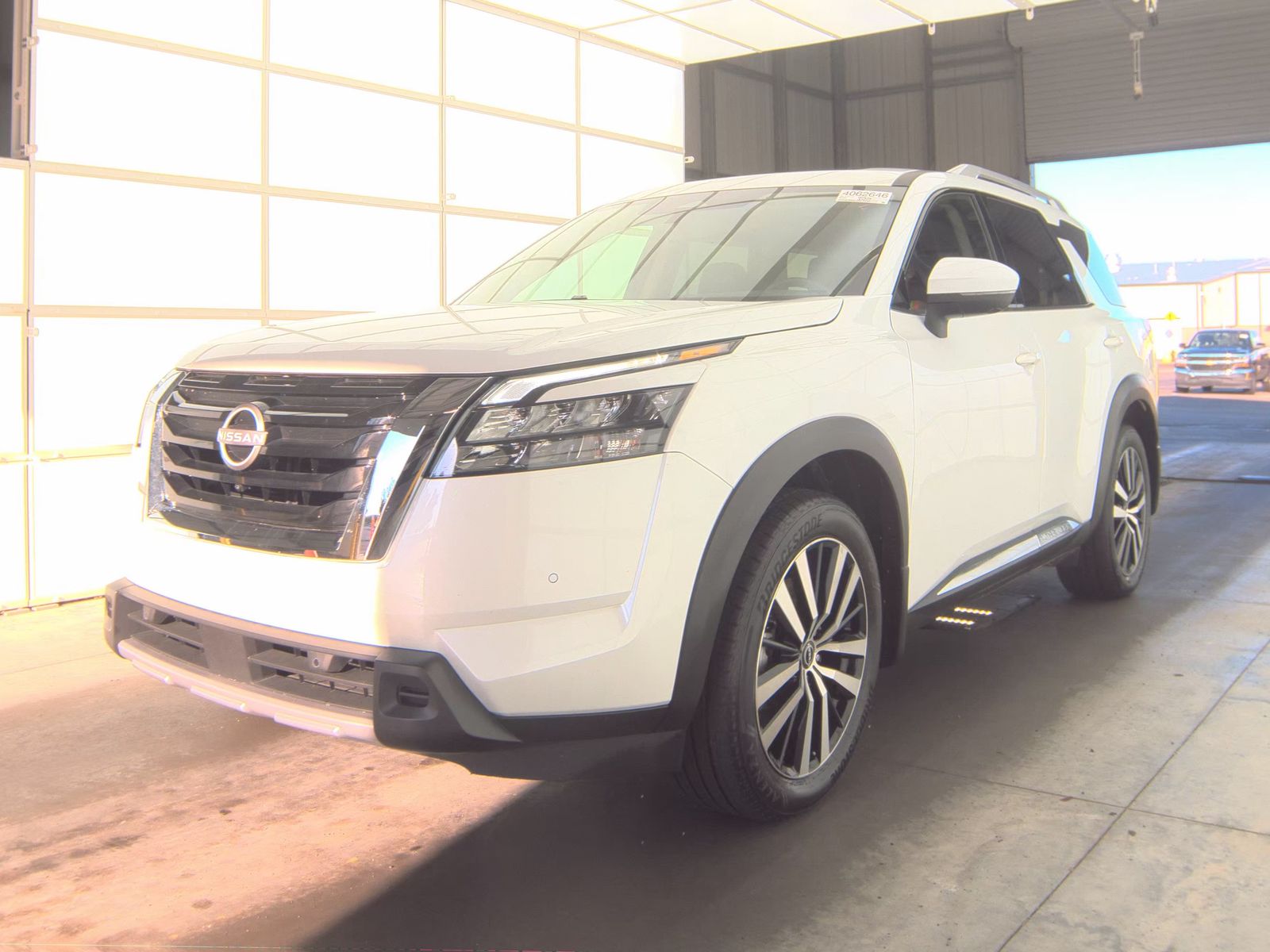 2025 Nissan Pathfinder Platinum AWD