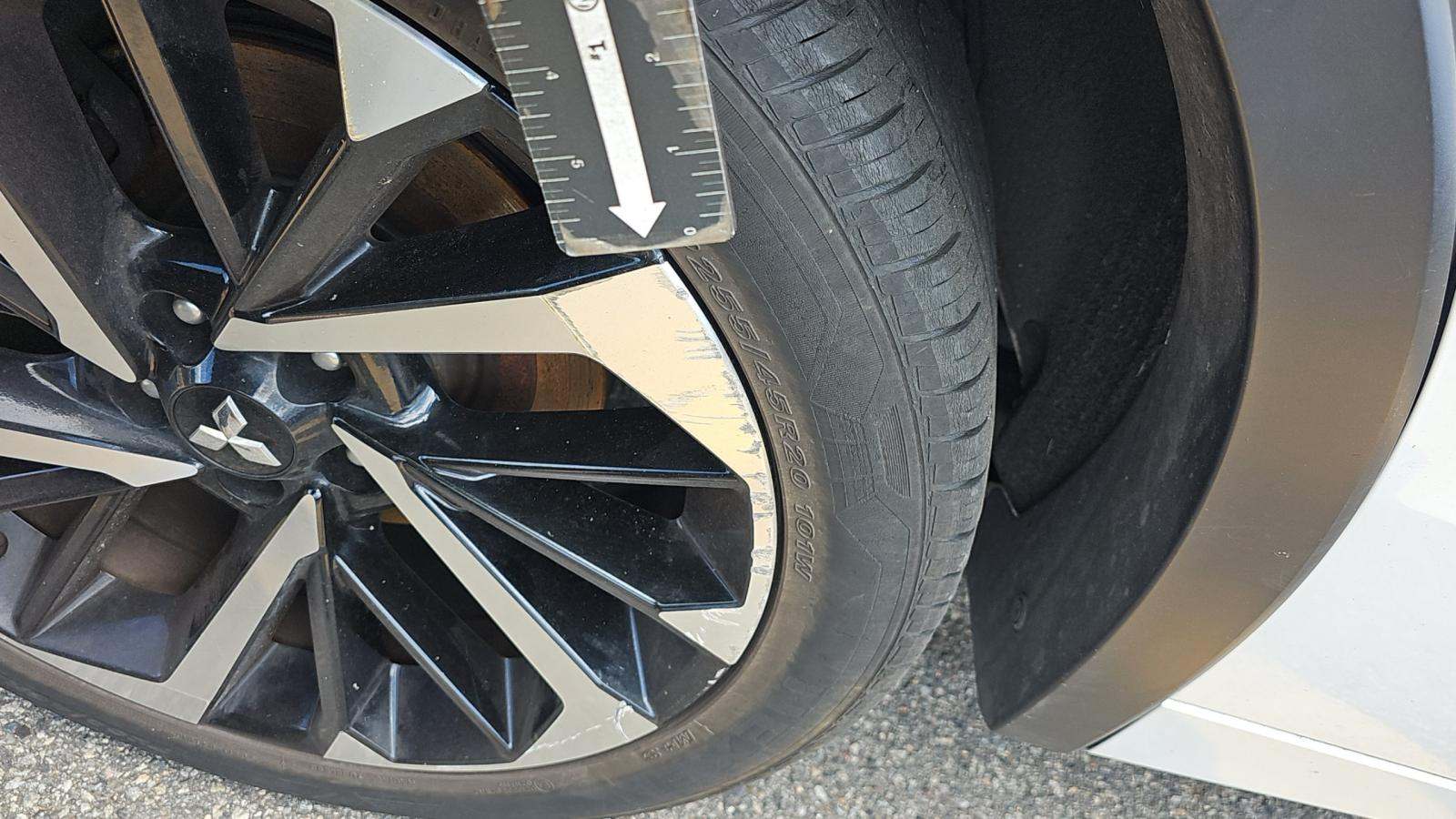2022 Mitsubishi Outlander SEL Special Edition FWD
