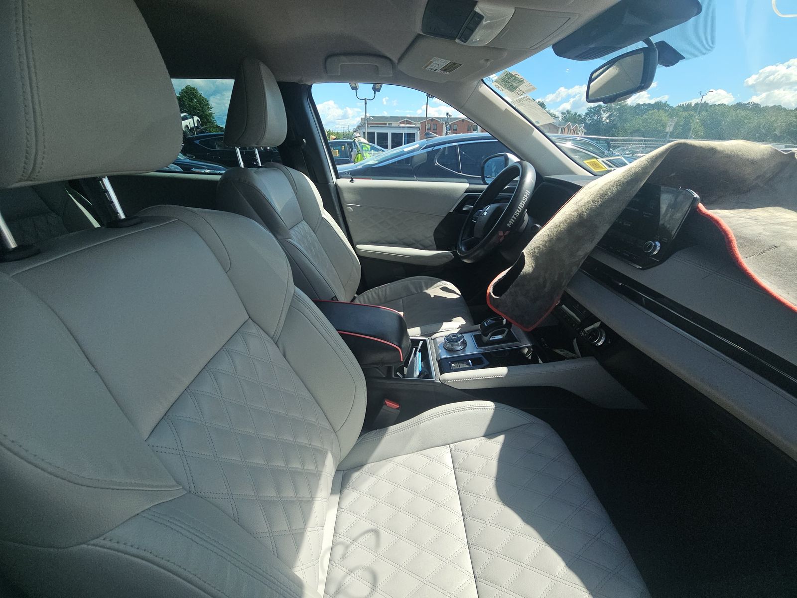 2022 Mitsubishi Outlander SEL Special Edition FWD