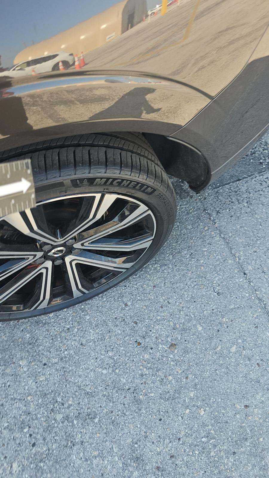 2023 Volvo XC60 B5 Ultimate AWD