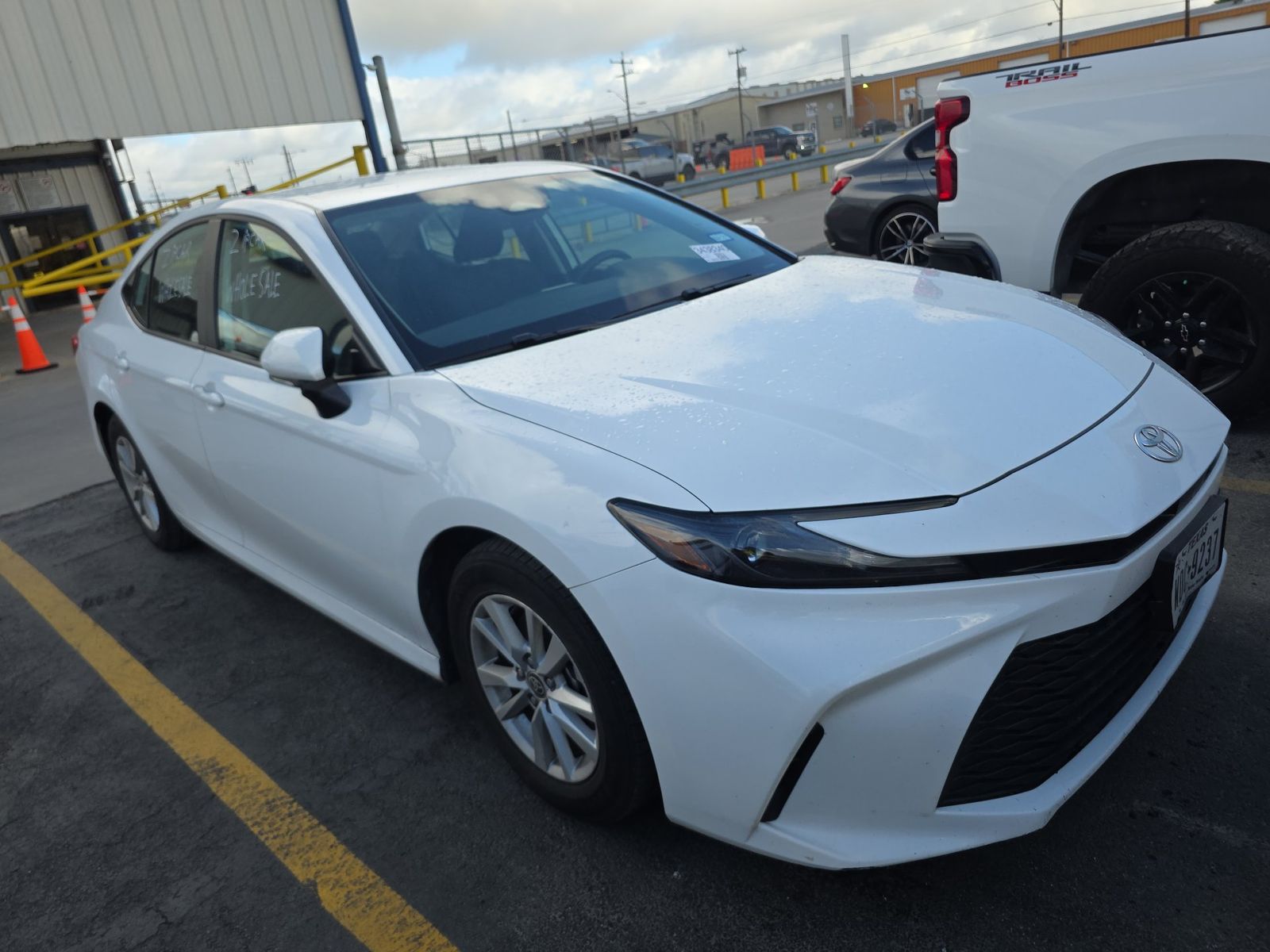 TOYOTA CAMRY - 4