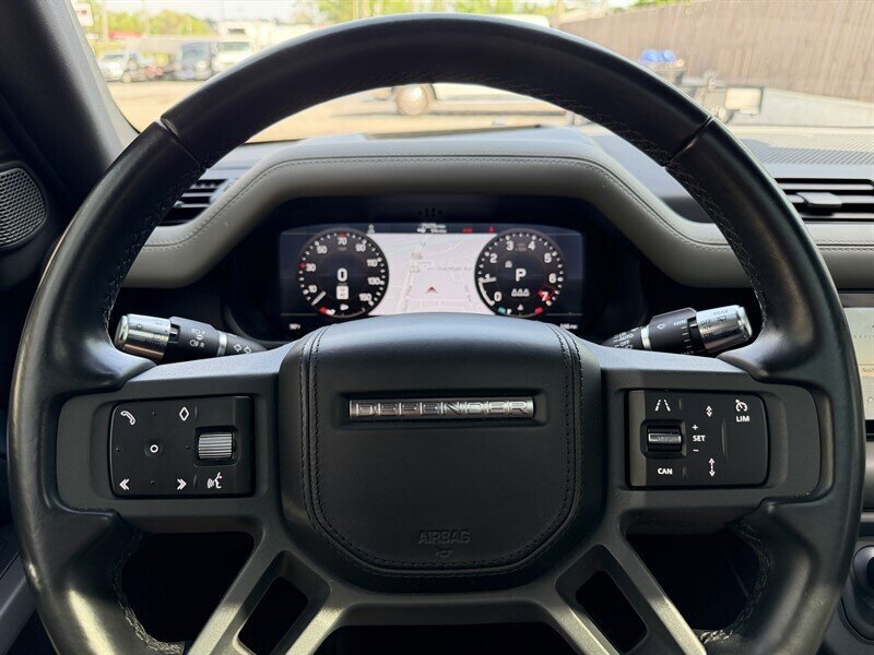 2021 Land Rover Defender 110 X-Dynamic HSE AWD
