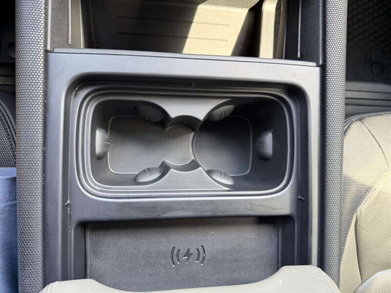 2021 Land Rover Defender 110 X-Dynamic HSE AWD