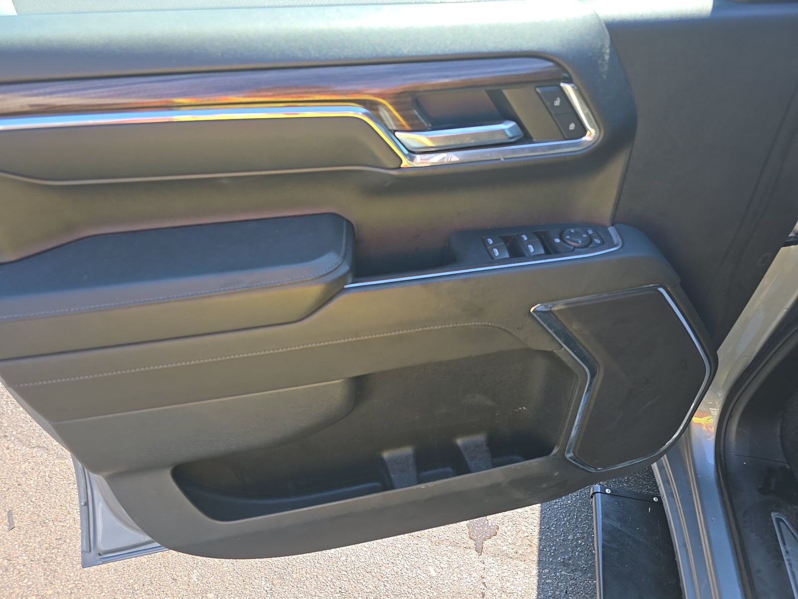 2023 Chevrolet Silverado 1500 LT AWD