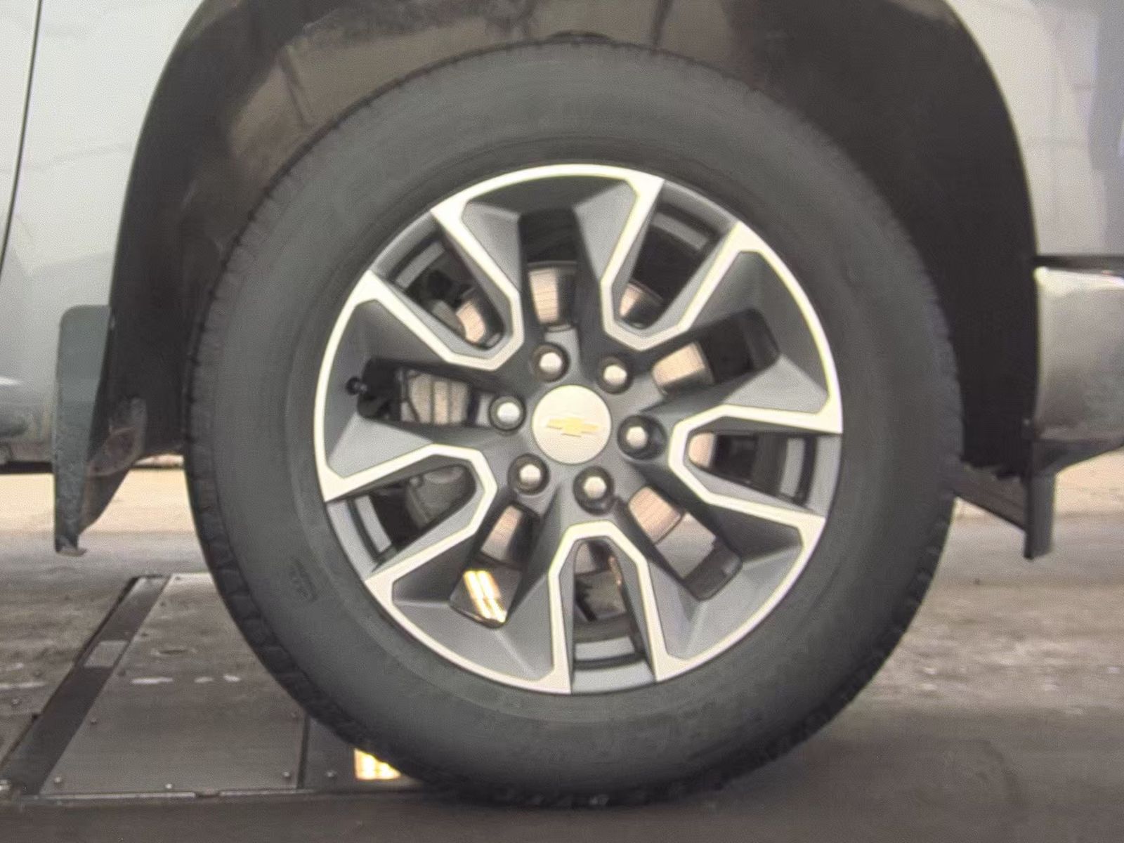 2023 Chevrolet Silverado 1500 LT AWD