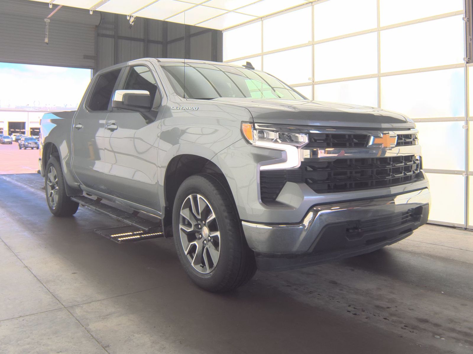 2023 Chevrolet Silverado 1500 LT AWD