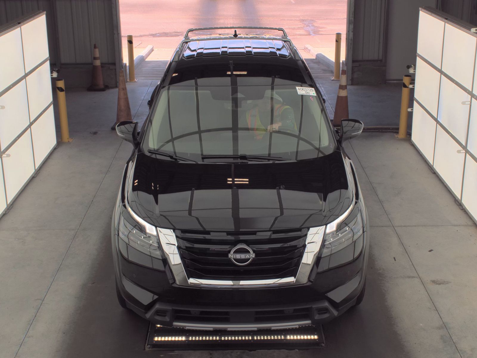 2025 Nissan Pathfinder SL AWD