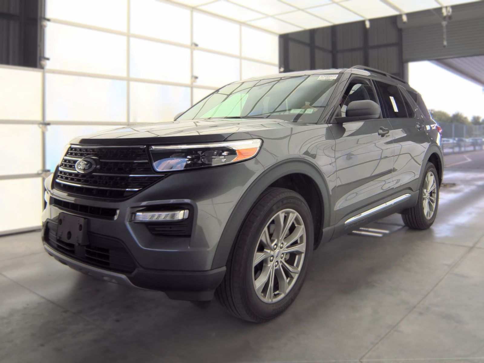 FORD EXPLORER - 1