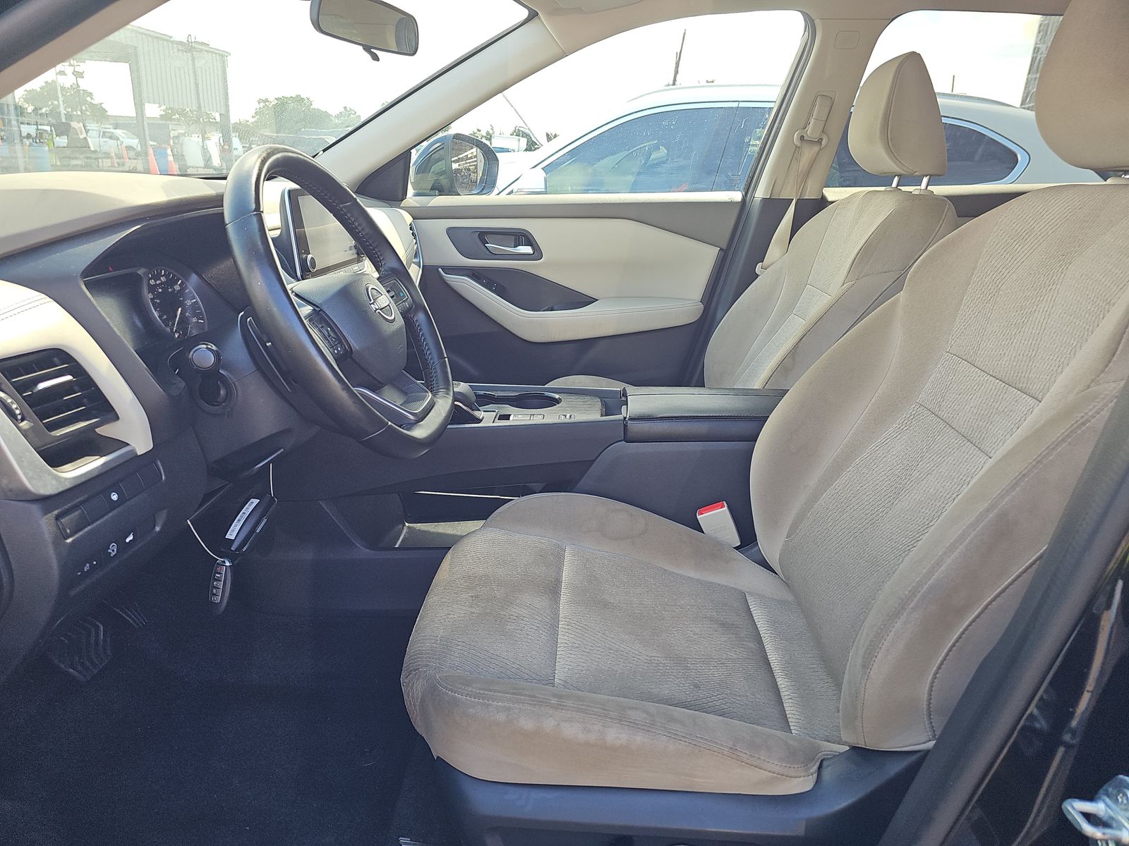 2025 Nissan Rogue SV FWD