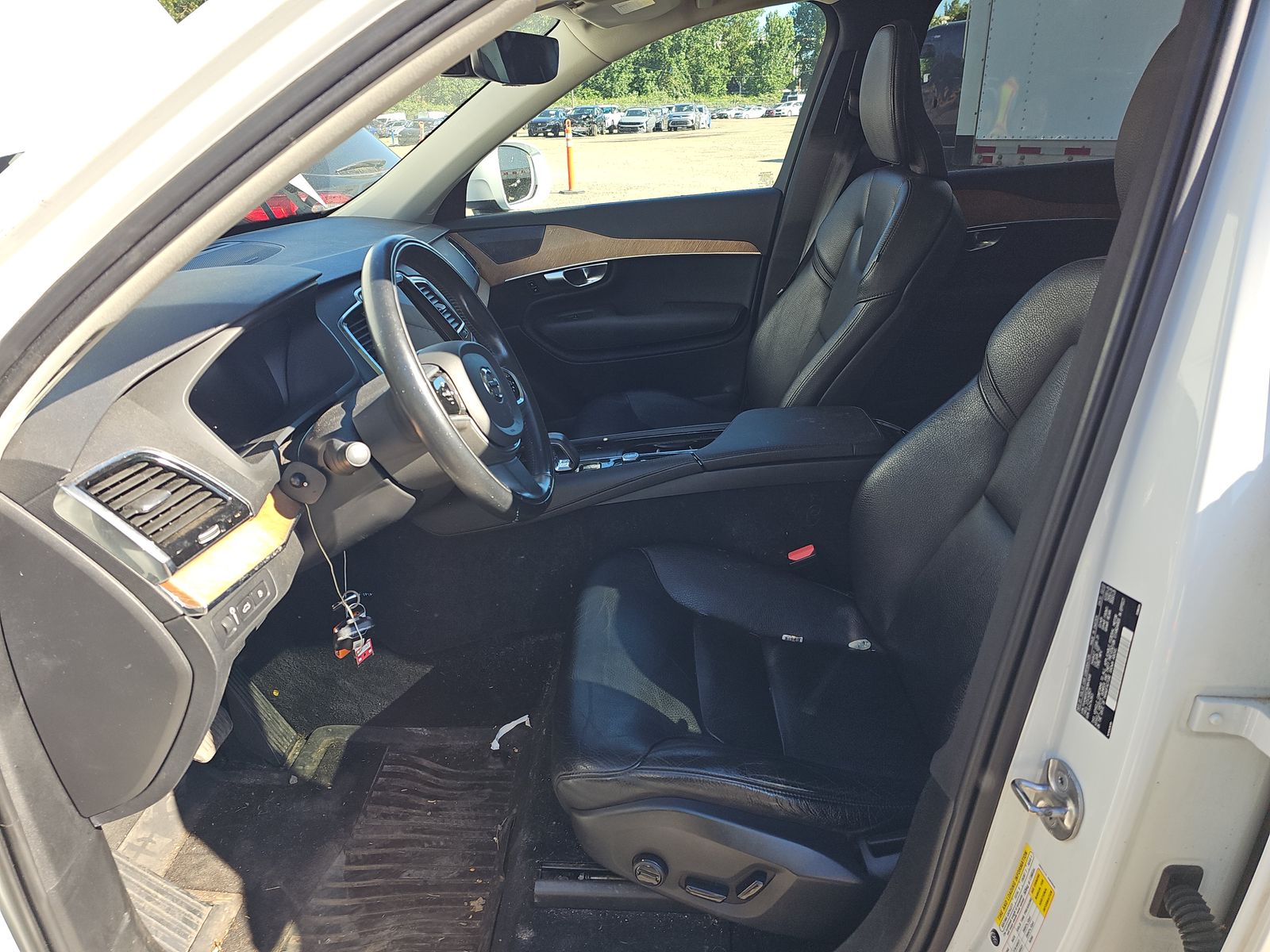 2022 Volvo XC90 Recharge T8 Inscription Expression AWD
