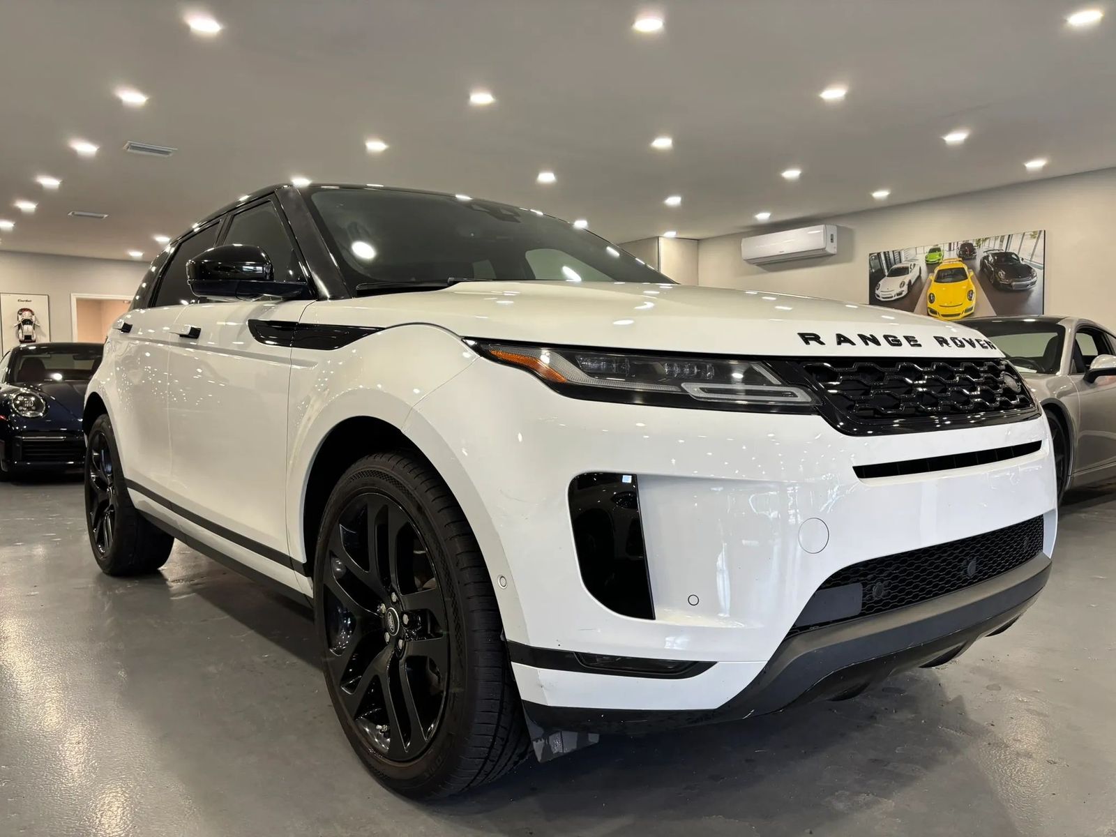 2020 Land Rover Range Rover Evoque SE AWD