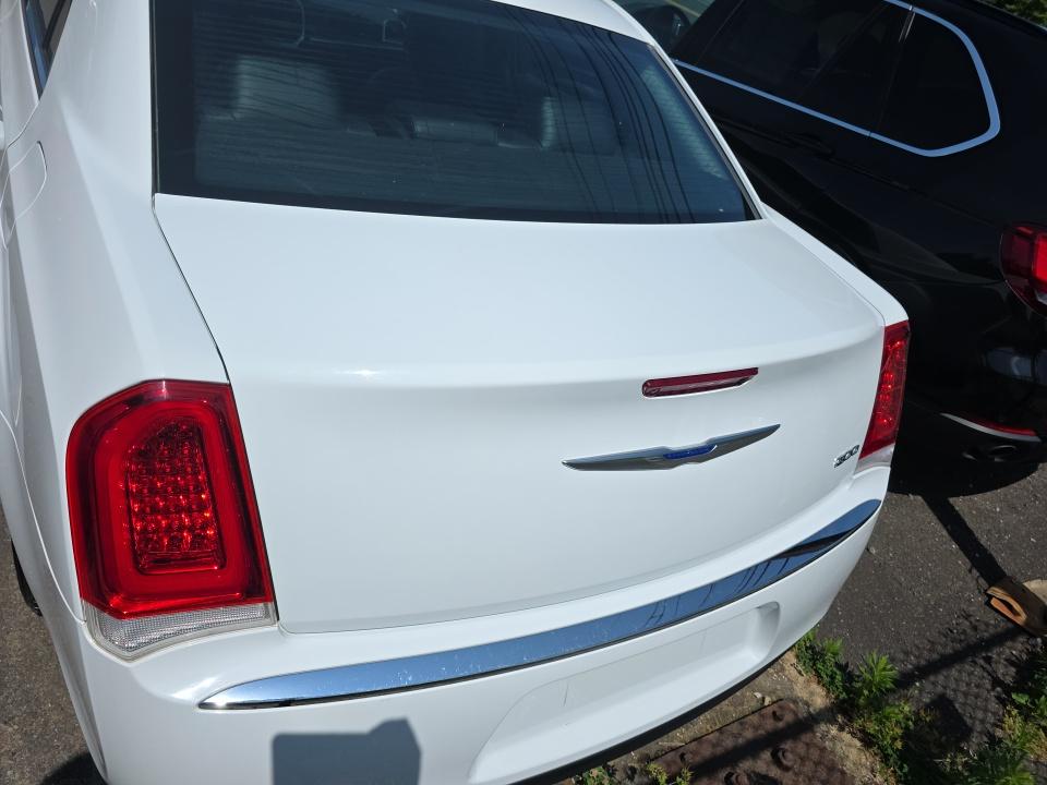 2019 Chrysler 300 Touring RWD