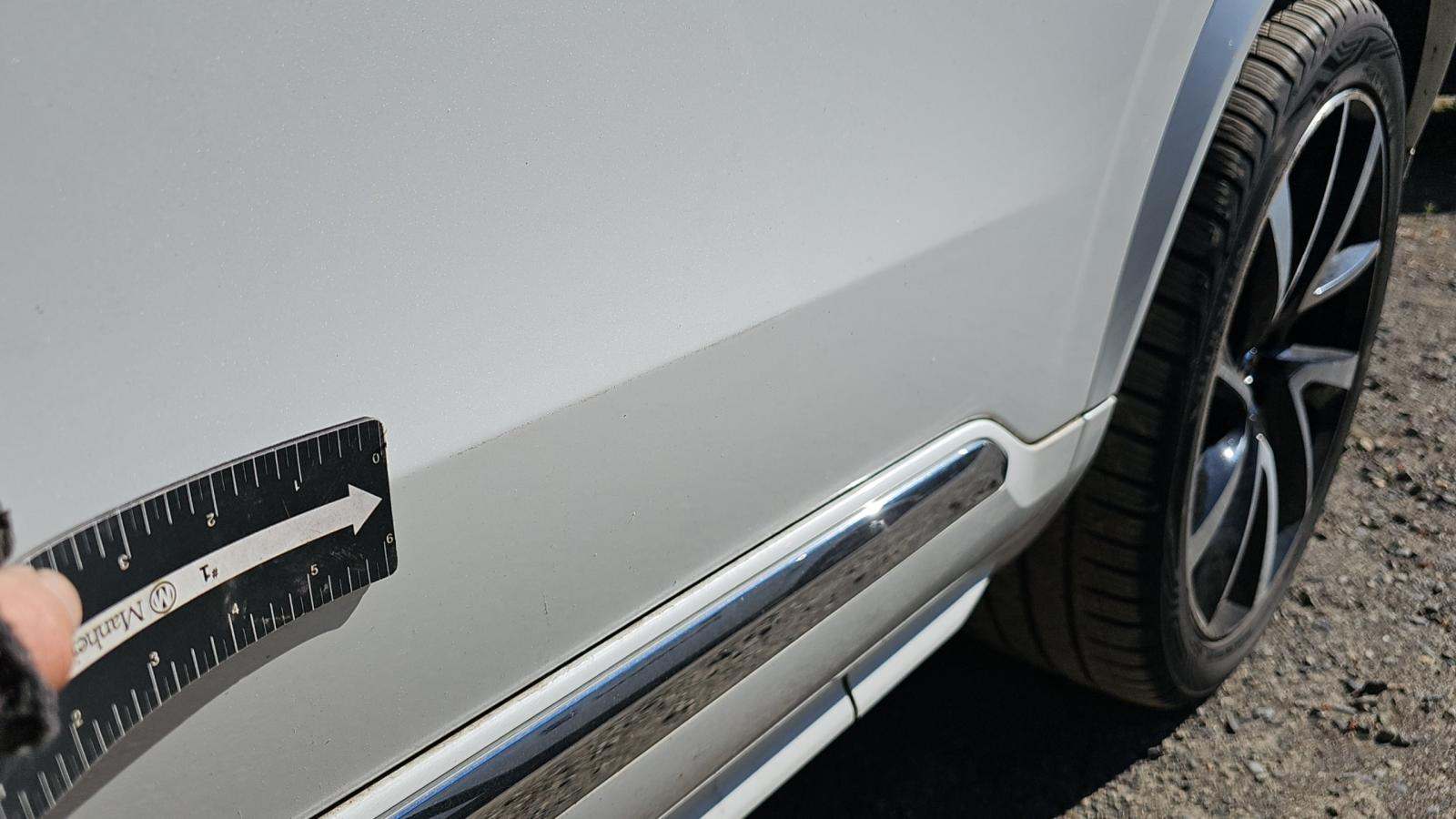 2022 Volvo XC90 Recharge T8 Inscription Expression AWD