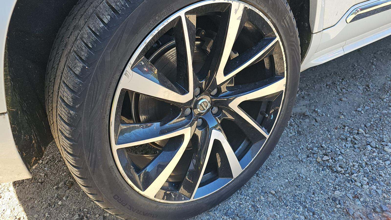2022 Volvo XC90 Recharge T8 Inscription Expression AWD