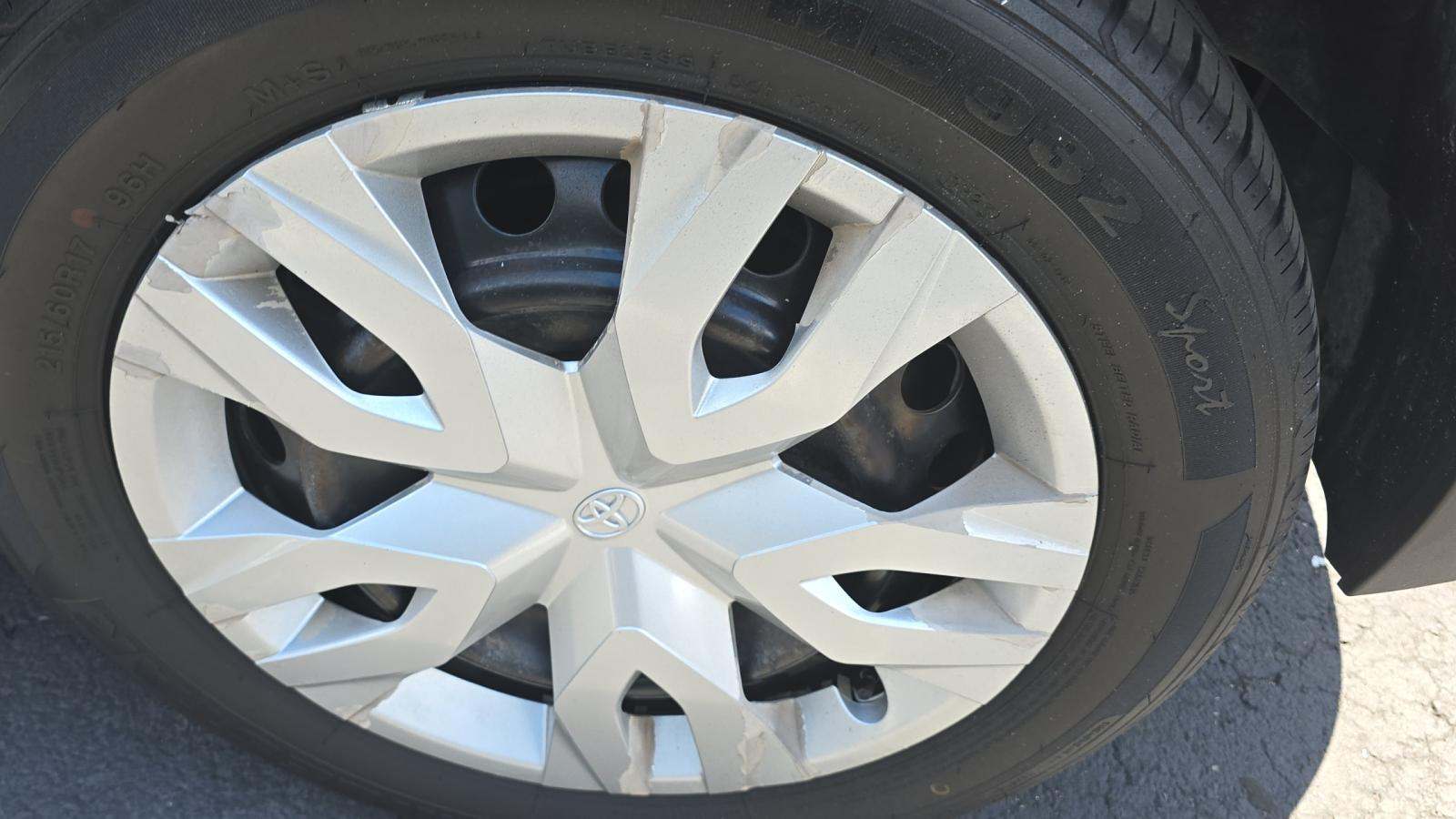 2021 Toyota C-HR LE FWD