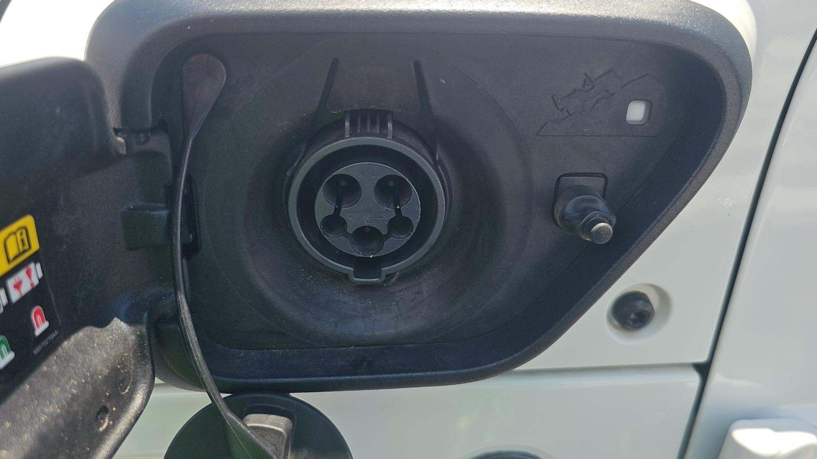 2025 Jeep Wrangler 4xe Willys AWD