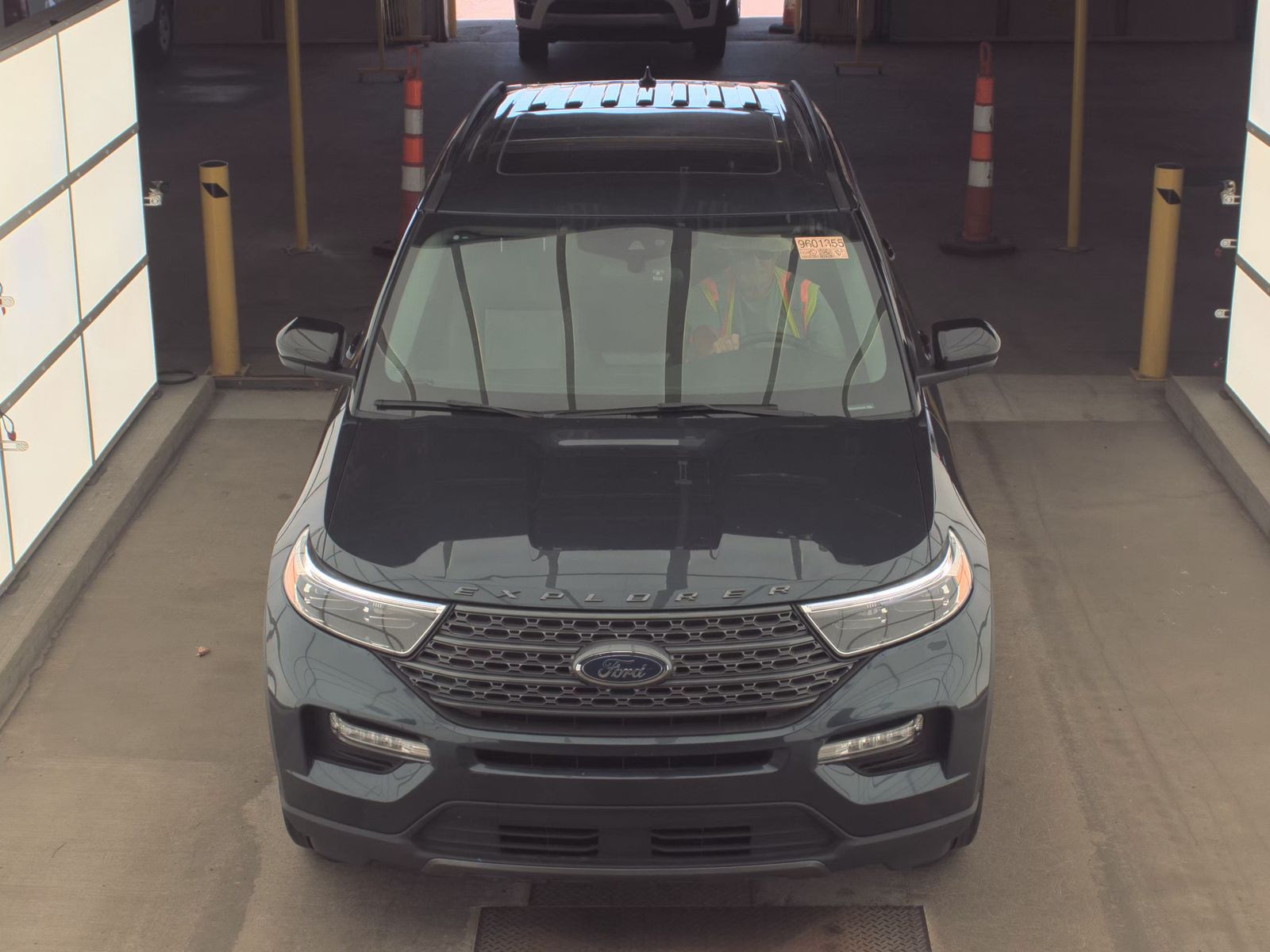 2023 Ford Explorer XLT AWD