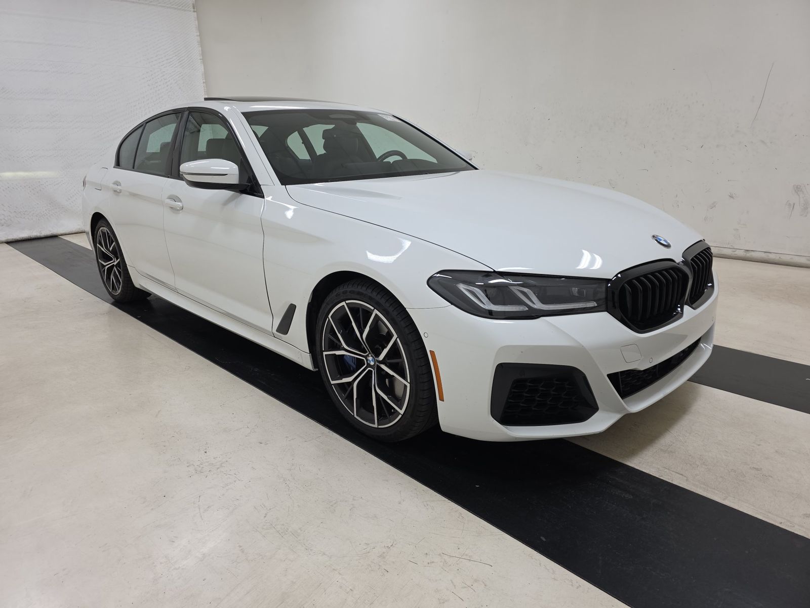 2023 BMW 5 Series 540i RWD