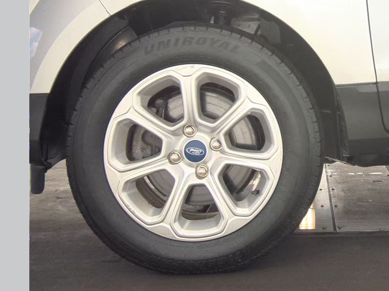 FORD ECOSPORT - 10