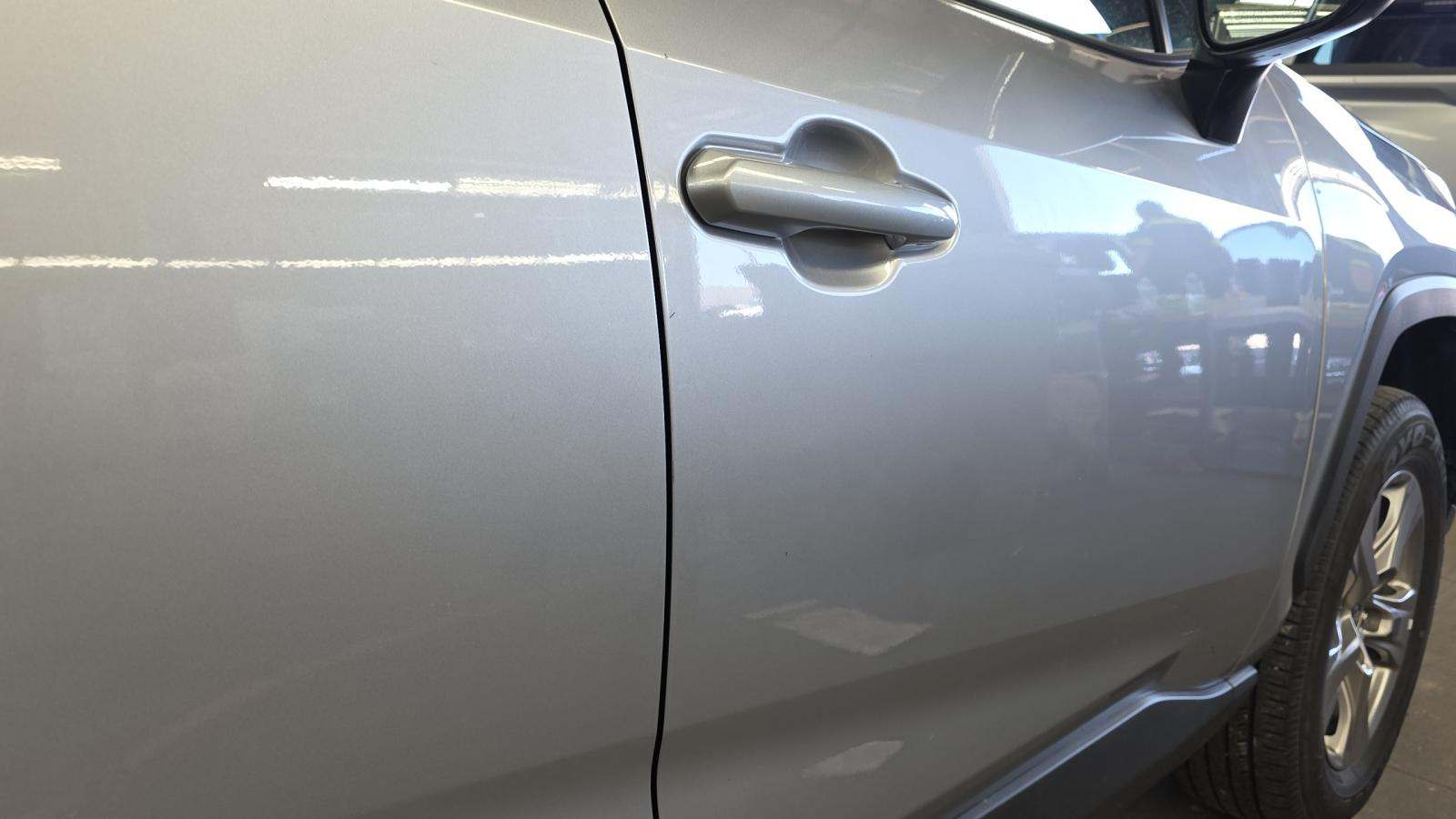 2025 Toyota RAV4 XLE FWD