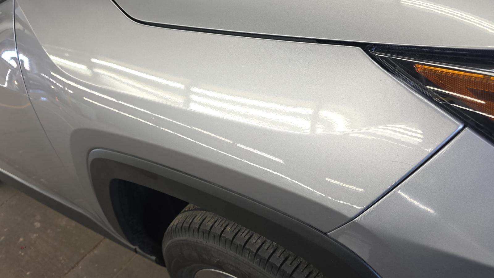 2025 Toyota RAV4 XLE FWD