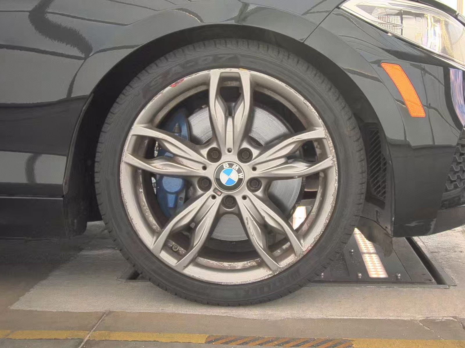 2016 BMW 2 Series M235i RWD