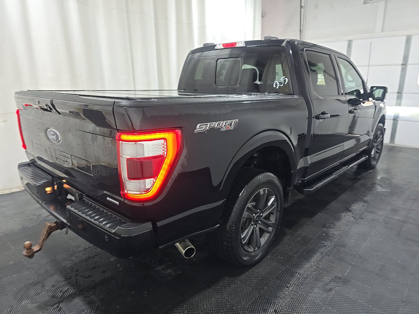 2023 Ford F-150 Lariat AWD