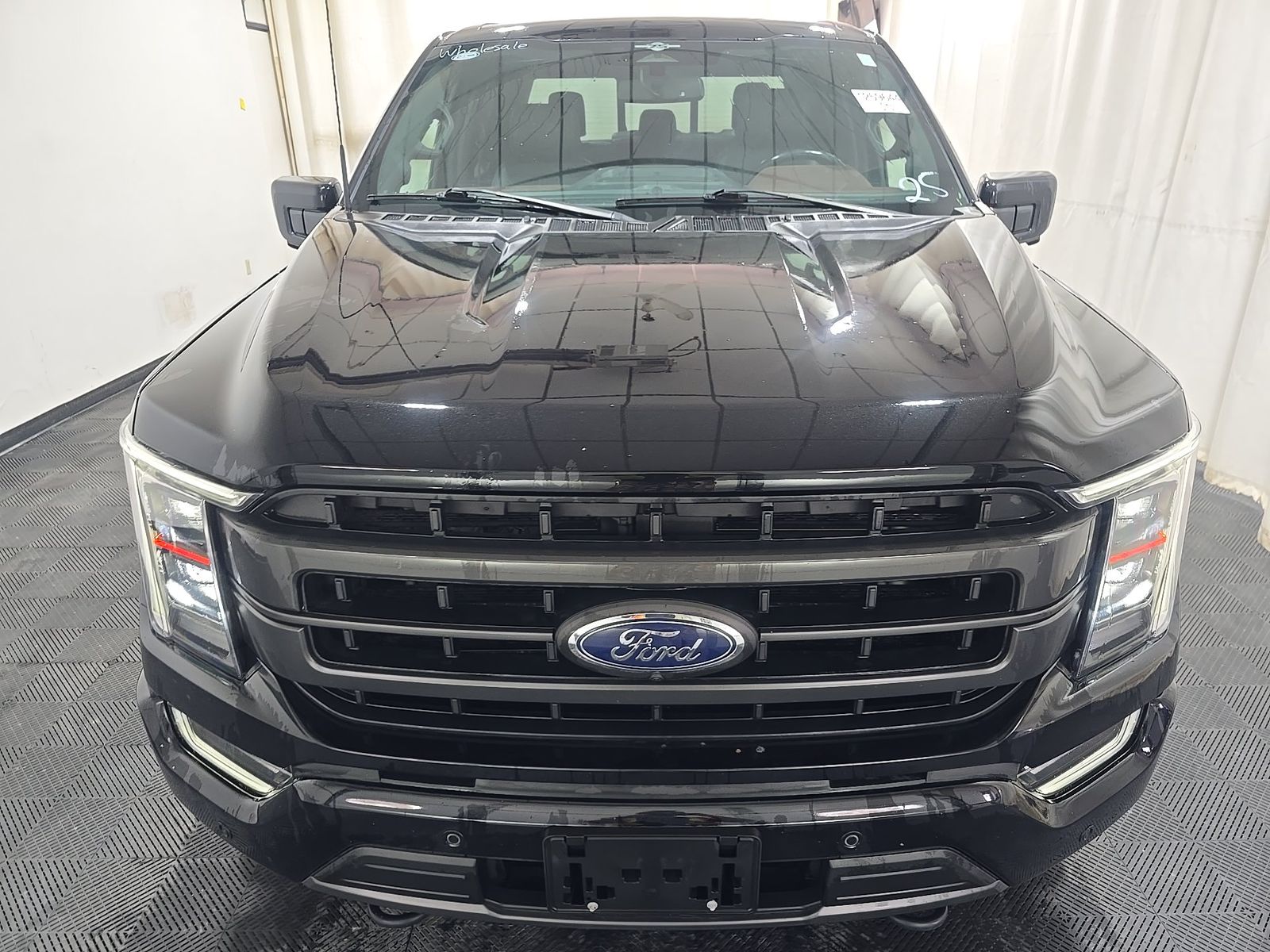 2023 Ford F-150 Lariat AWD