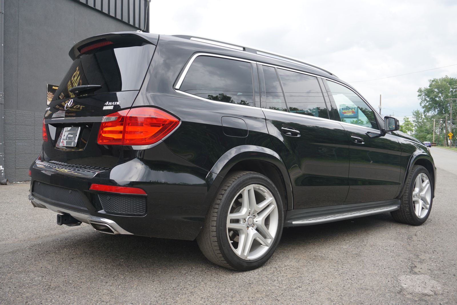 2015 Mercedes-Benz GL-Class GL 550 AWD
