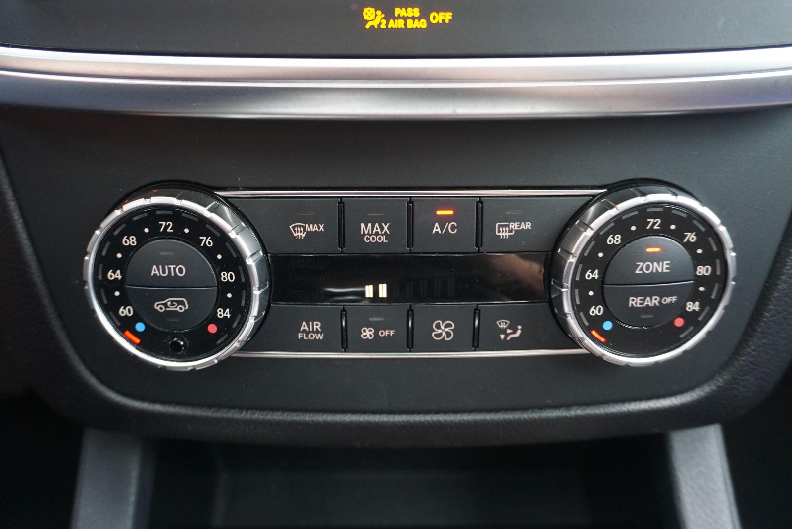 2015 Mercedes-Benz GL-Class GL 550 AWD
