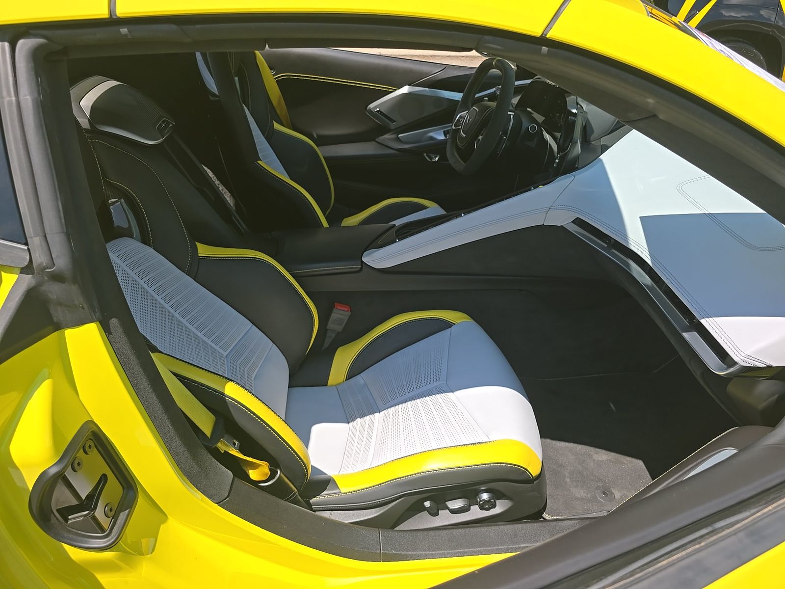 2022 Chevrolet Corvette Stingray RWD