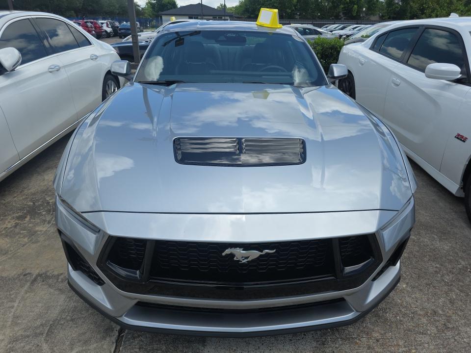 2024 Ford Mustang GT Premium RWD