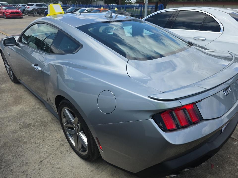 2024 Ford Mustang GT Premium RWD