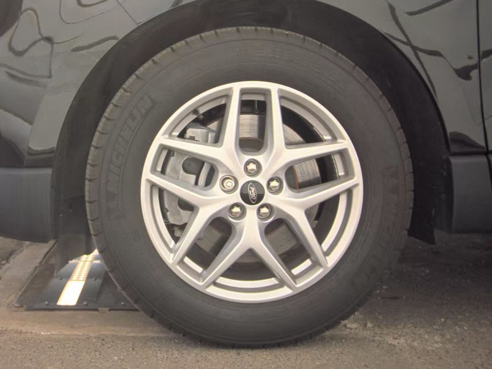 2023 Ford Edge SEL AWD