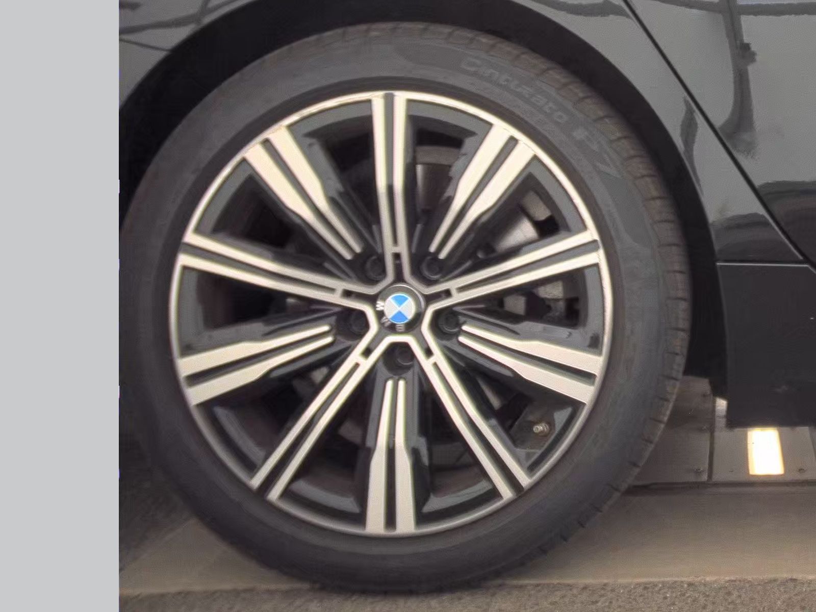 2025 BMW 3 Series 330i xDrive AWD