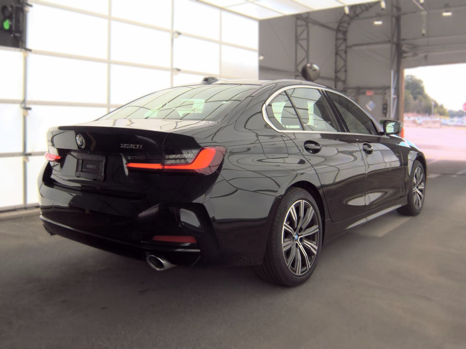 2025 BMW 3 Series 330i xDrive AWD