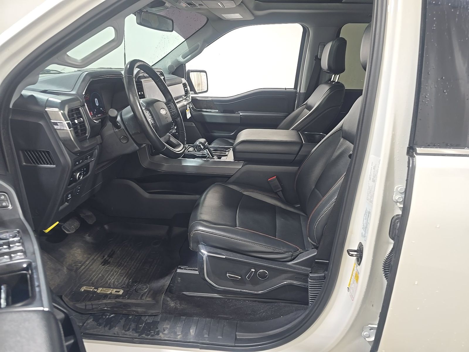 2023 Ford F-150 Lariat AWD