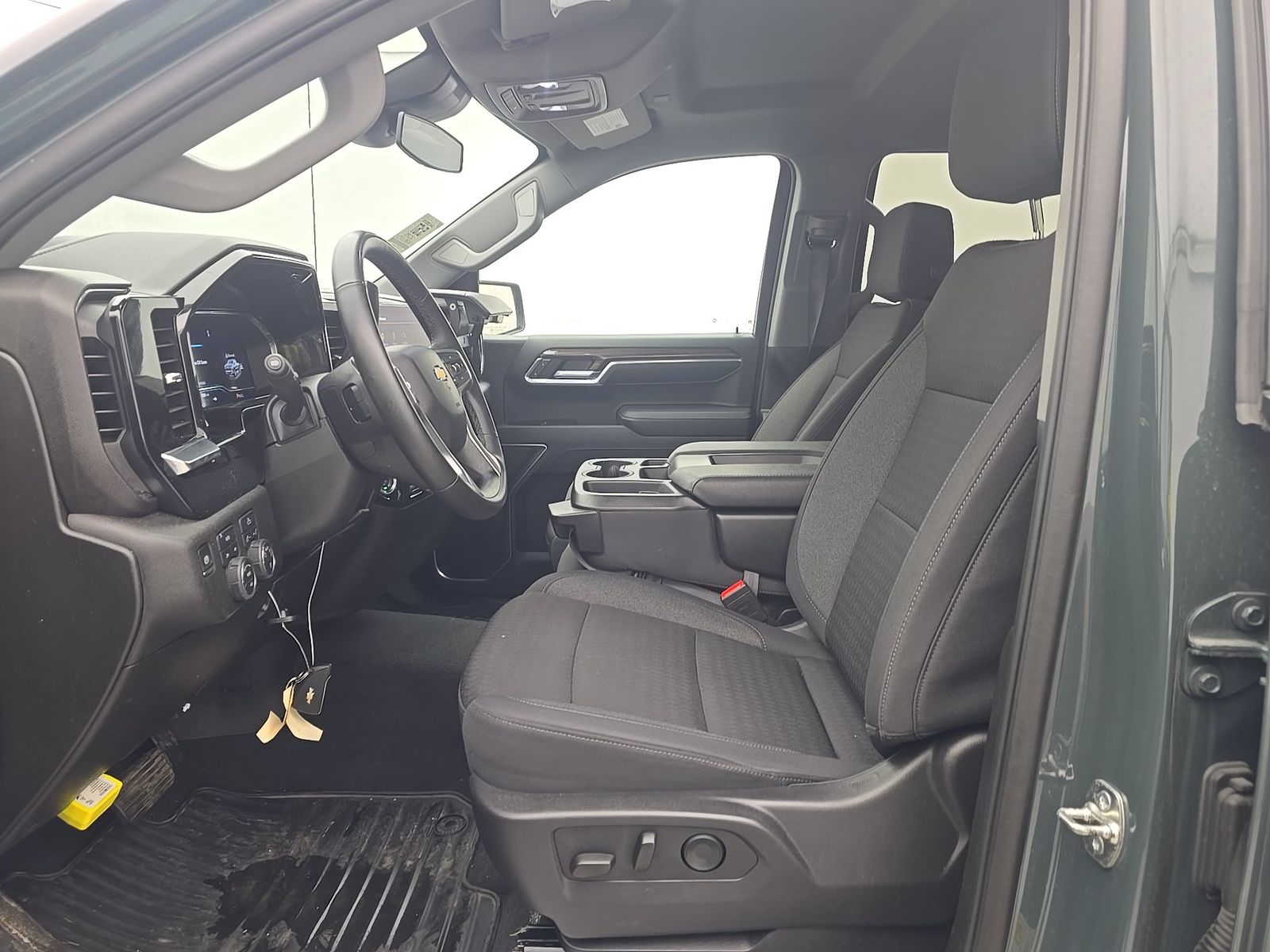 2025 Chevrolet Silverado 1500 LT AWD