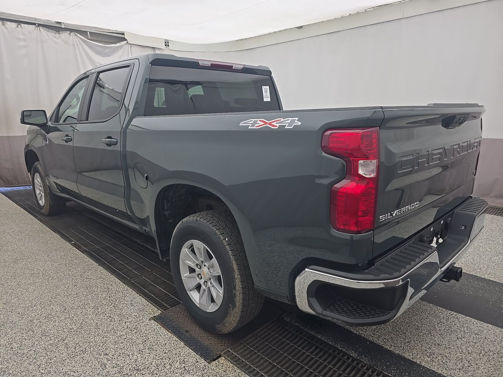 2025 Chevrolet Silverado 1500 LT AWD