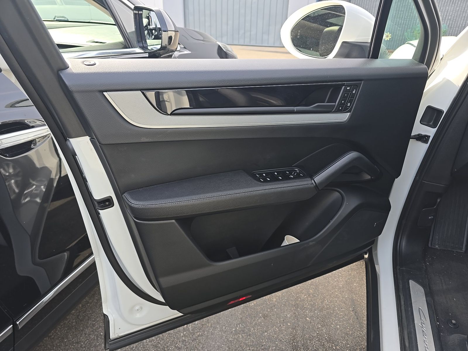 2024 Porsche Cayenne Base AWD