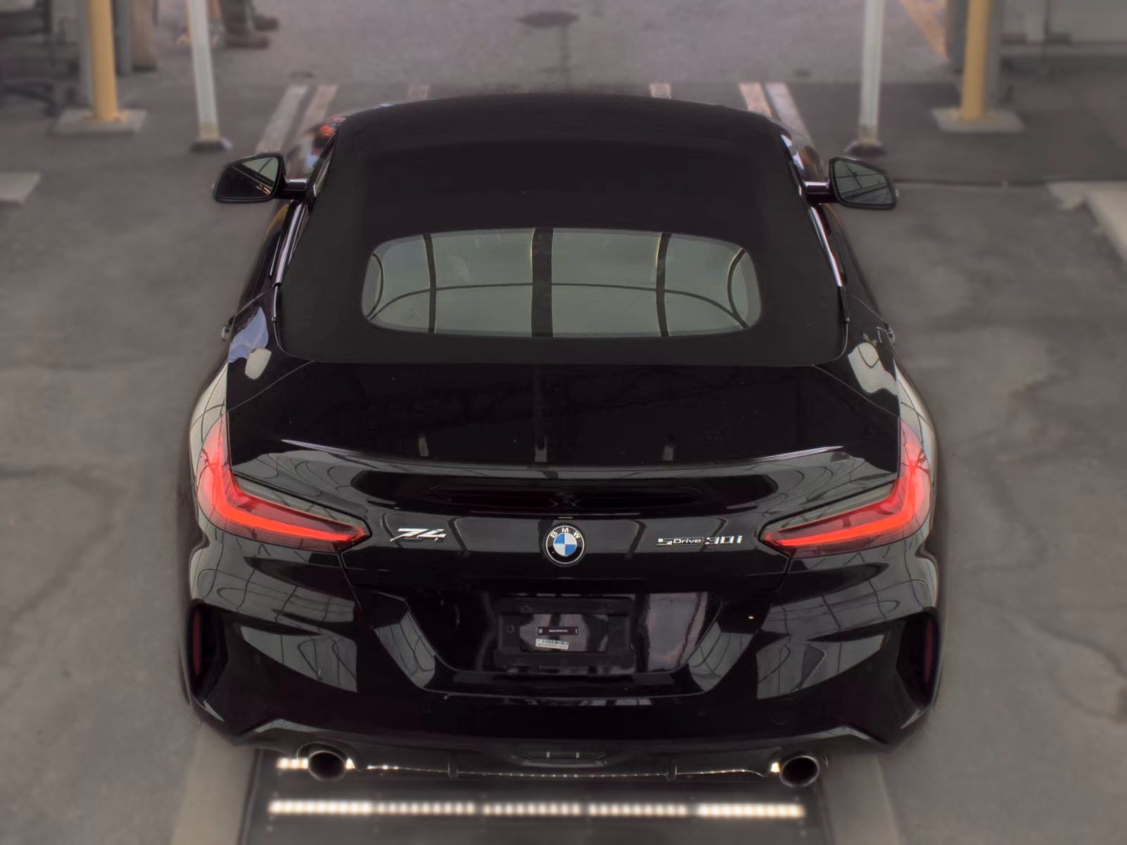 2026 BMW Z4 sDrive30i RWD