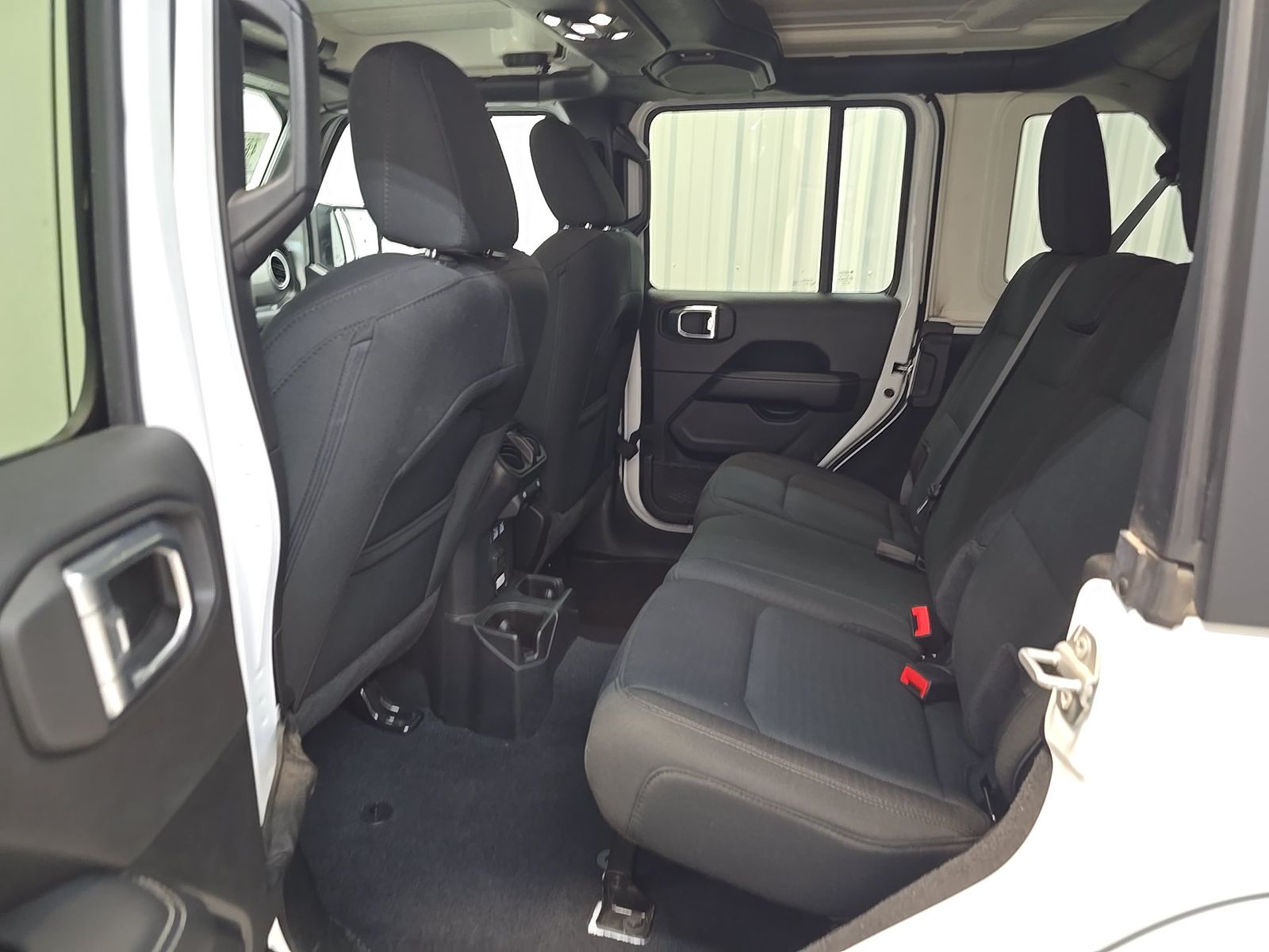 2021 Jeep Wrangler Unlimited Sahara AWD