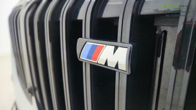 2025 BMW X7 M60i AWD