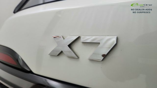 2025 BMW X7 M60i AWD