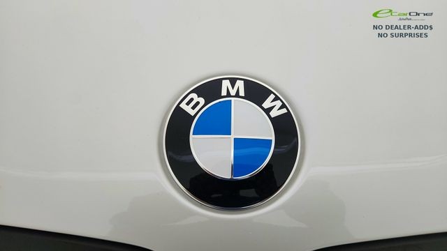 2025 BMW X7 M60i AWD