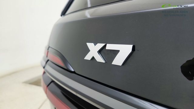 2026 BMW X7 M60i AWD
