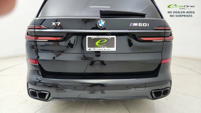 2026 BMW X7 M60i AWD