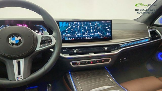 2026 BMW X7 M60i AWD