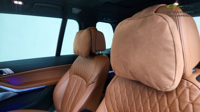 2026 BMW X7 M60i AWD