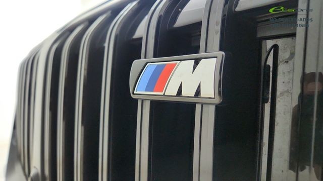 2026 BMW X7 M60i AWD